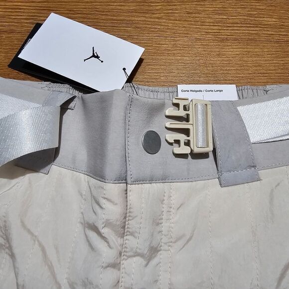 Air Jordan Cozy Girl Utility Puffer Pants Women's L Synthetic-Fill Belted Grey - Picture 11 of 15